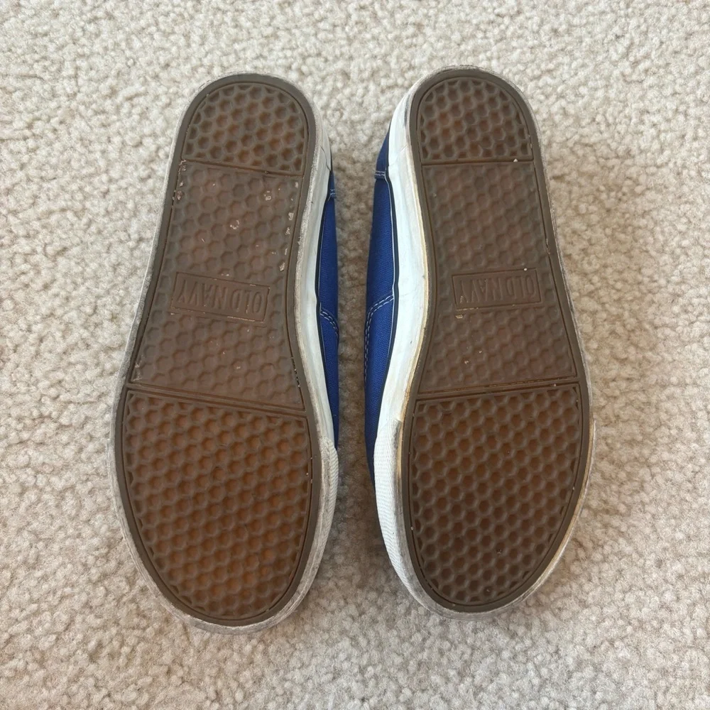 Old Navy Boy's Royal Blue Lace-Up Slip On Sneakers Size 3